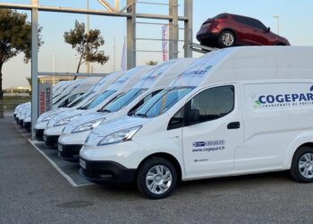 Η Nissan παραδίδει 10 αμιγώς ηλεκτρικά e-NV200 XL Voltia