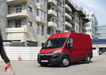 ΝΕΟ CITROËN Ë-JUMPER: 100% ËLECTRIC VAN, EΩΣ ΚΑΙ 17 Μ3 ΟΓΚΟΣ ΦΟΡΤΩΣΗΣ