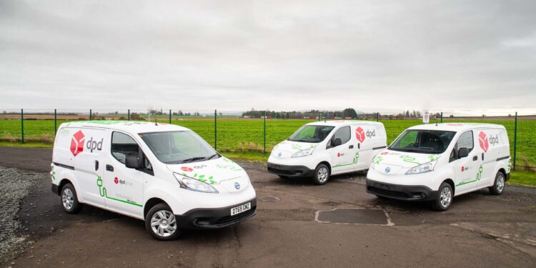 To ηλεκτρικό Nissan e-NV200 πέτυχε μια σημαντική διάκριση στoν θεσμό του 2021 What Car? Van Awards