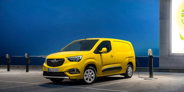 Opel Combo-e: Μάθετε τα πάντα για το νέο ηλεκτρικό βαν, πως φορτίζεται, η αυτονομία