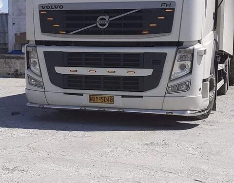 Mε Volvo FH13 τα δρομολόγια για την Μεταφορικη ΕΞΑΡΧΑΚΗΣ