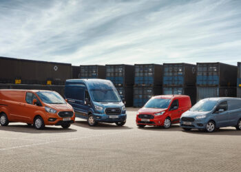 Η Ford πρωταθλήτρια στις πωλήσεις ελαφρών επαγγελματικών οχημάτων