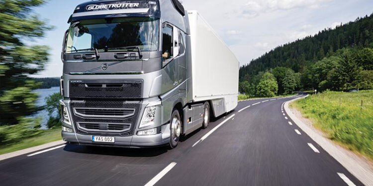 Ιστορίες καθημερινής επιβίωσης των Αυτοκινητιστών: Ή τα πιο ακριβά ελαστικά ή παζάρια για τα «τελειωμένα»