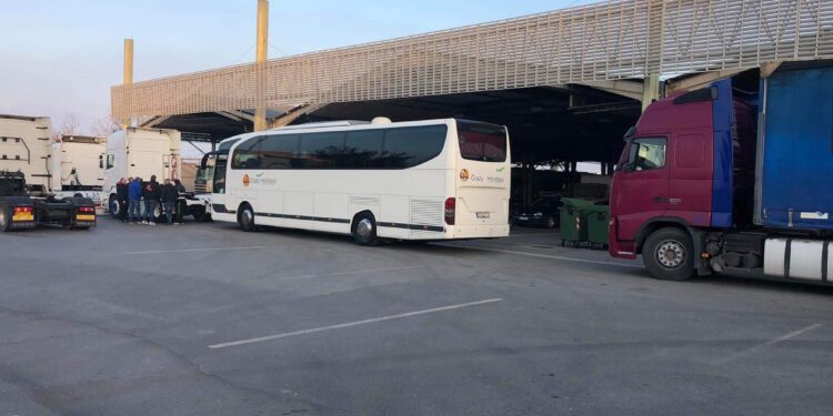 Αλαλούμ στα σύνορα, με παράλογες καθυστερήσεις, χάνεται ο υγειονομικός σκοπός