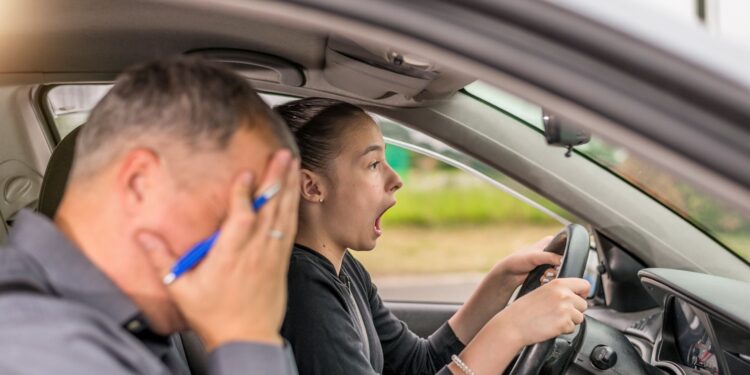 Διπλώματα Οδήγησης. Δώστε επιτέλους ένα τέλος στη διαπλοκή και τη διαφθορά!