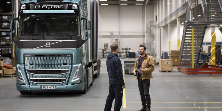 Το νέο, ηλεκτρικό Volvo FH με αυτονομία 300χλμ! (+video)