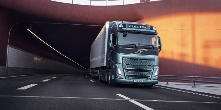 Volvo: Ολοταχώς προς τον πλήρη εξηλεκτρισμό της γκάμας της!