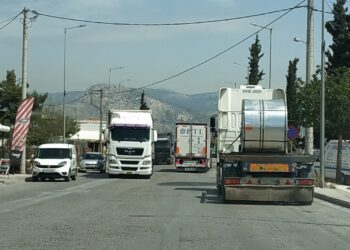 Συχνότερα τα ατυχήματα με φορτηγά. Μήπως, δεν φταίει μόνο ο δρόμος;