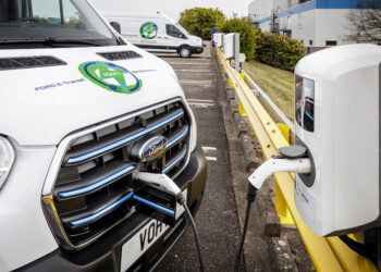 Ξεκινούν οι δοκιμές του ηλεκτρικού Ford E-Transit στην Ευρώπη