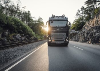 Σαφέστεροι κανόνες για τη χρήση μισθωμένων φορτηγών