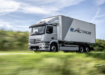 Το νέο eActros γίνεται σημείο αναφοράς στις μεταφορές