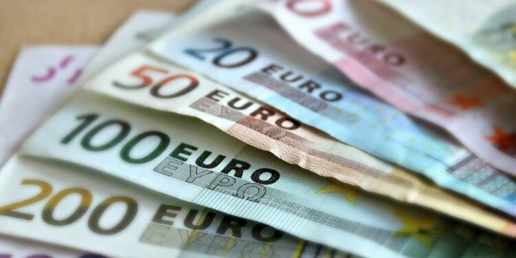 Τι πρέπει να γνωρίζετε για την ρύθμιση οφειλών στον ΕΦΚΑ σε έως και 72 δόσεις