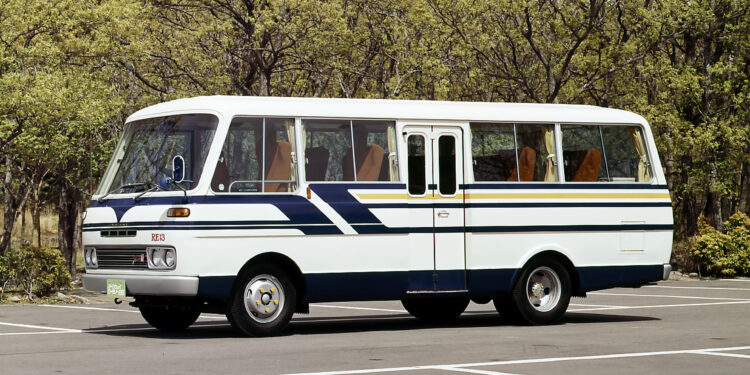 To μοναδικό λεωφορεία της Mazda του 1972 που είχε περιστροφικό κινητήρα!