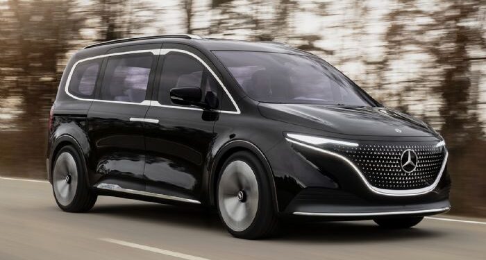 Το πιο δροσερό, νεανικό βίντεο για τη νέα ηλεκτρική Mercedes-Benz EQT