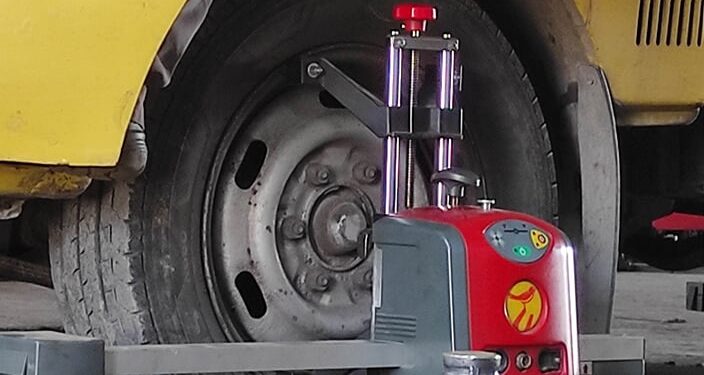 Στο συνεργείο για Ευθυγράμμιση – Ζυγοστάθμιση του Αργύρη, στον Ασπρόπυργο (video)