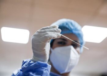 Υποχρεωτικό το διαγνωστικό test (rapid ή PCR) για τους Επαγγελματίες οδηγούς Εθνικών και Διεθνών