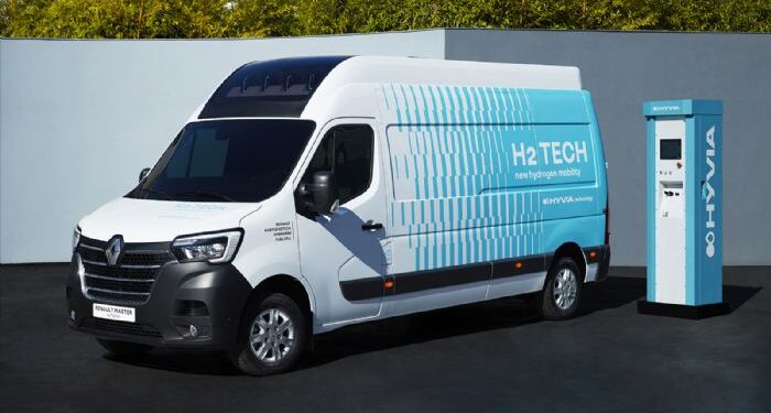 Μέσα σε 5 λεπτά εφοδιάζεται ένα Renault Master που καίει υδρογόνο! (video)