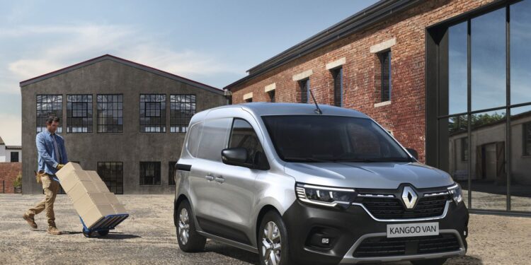 ΝΕΟ RENAULT KANGOO VAN: Αγκαλιά με τον τίτλο INTERNATIONAL VAN OF THE  YEAR ΓΙΑ ΤΟ 2022