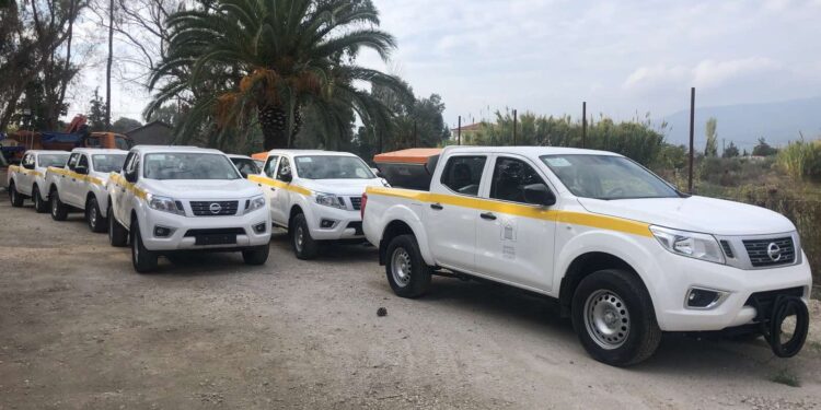 O Δήμος Δυτικής Λέσβου  ενισχύει τις υπηρεσίες του με Nissan NAVARA