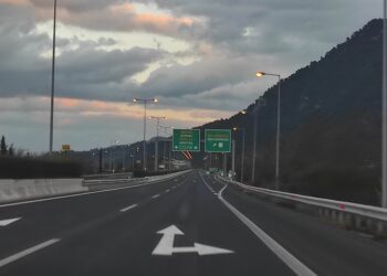 Τραγική κατάληξη για 37χρονο αυτοκινητιστή, που πέθανε επάνω στο τιμόνι στην Εθνική Οδό Αθηνών – Θεσσαλονίκης