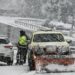 ΕΚΤΑΚΤΟ: Εγκλωβισμένοι οδηγοί φορτηγών στην Αττική οδό, βγαίνει ο στρατός για να βοηθήσει!