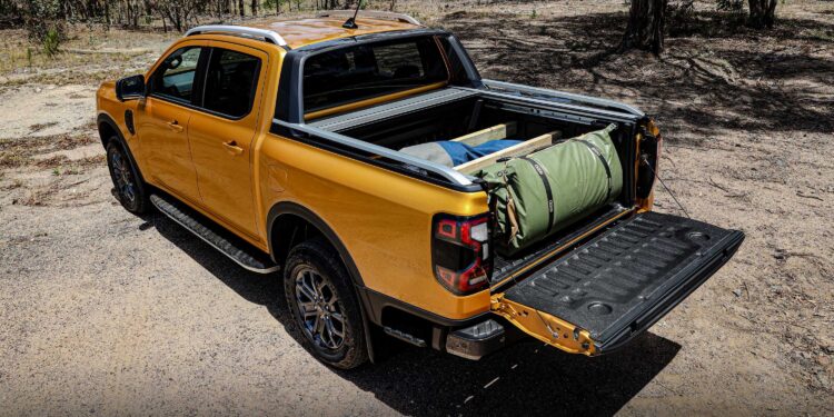 To νέο Ford Ranger είναι «φορτωμένο» με έξυπνες και πρακτικές λύσεις (+video)