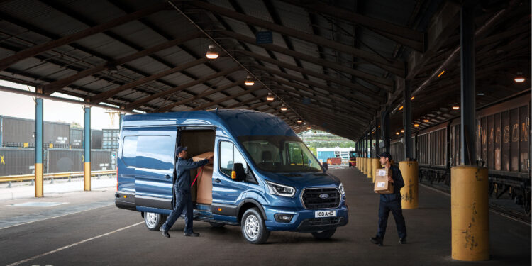 Η Ford στην κορυφή των πωλήσεων στα επαγγελματικά για πέμπτη χρονιά!