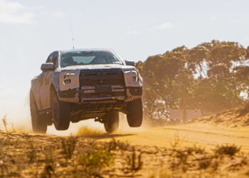 H στιγμή της αποκάλυψης του νέου Ford Ranger Raptor πλησιάζει! (+video)