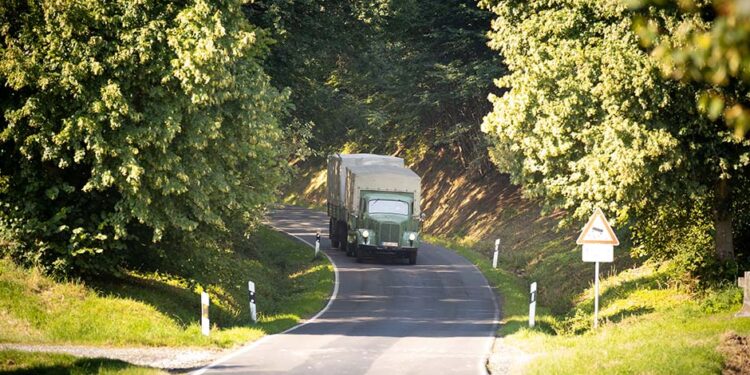 Πως ένα MERCEDES L311 γλίτωσε από τα …σκουπίδια και έγινε ο καλύτερος κουβαλητής