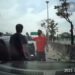 Τρομακτικό! Οδηγός φορτηγού κάνει …σμπαράλια IX, γλίτωσαν από θαύμα (video)