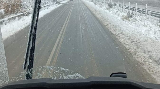 Πάλι τα ίδια! Τα φορτηγά …ένοχα, επειδή, το κράτος αδυνατεί να κρατήσει ανοιχτούς τους δρόμους