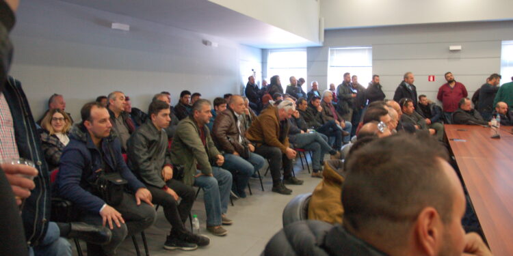 Που θα γίνουν σήμερα οι κρίσιμες συνελεύσεις για να αποφασιστεί αν θα γίνουν κινητοποιήσεις ή όχι