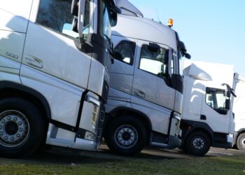 VOLVO FH: Τριάντα χρόνια σηκώνει βάρη!