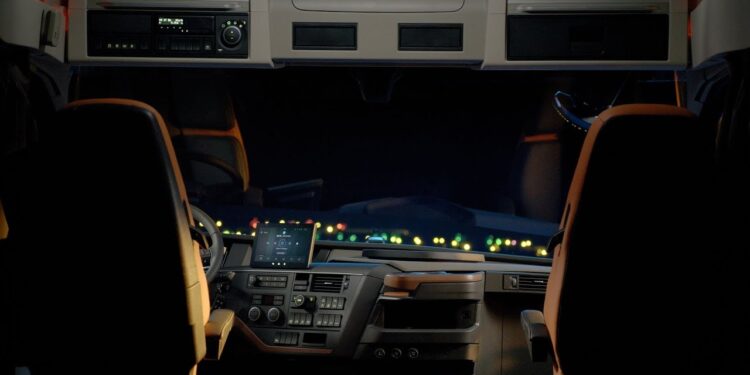 Το …θαυματουργό σύστημα μπαταρίας στα φορτηγά για να έχετε όλα τα κονφόρ!