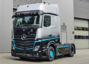 Actros Ultimate Racing: Ουάου!!!