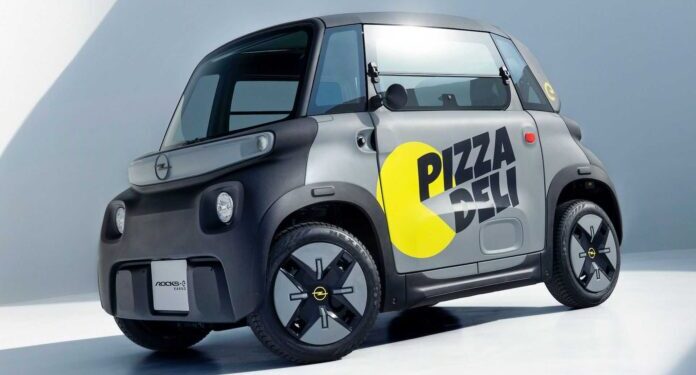 Ο ντελιβεράς έχει …κουκούλα!