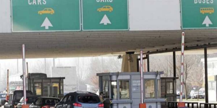 Προμαχώνας: Συνωστισμός από πρόσφυγες από την Ουκρανία