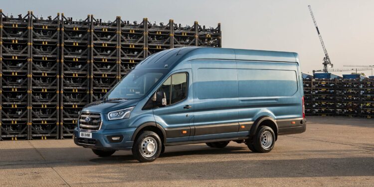 Nέο Ford Transit: Ο επαγγελματίας που ξεχωρίζει!