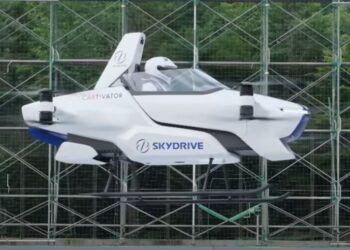 Suzuki: Ιπτάμενα αυτοκίνητα από εταιρεία που θα φτιάξει και drone μεταφοράς εμπορευμάτων!