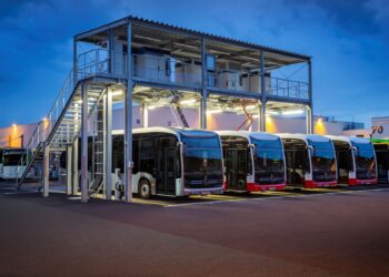 Λεωφορεία Daimler: Μεγάλες αυτονομίες, υδρογόνο για καύσιμο πότε έρχεται το τέλος των EuroVII!  