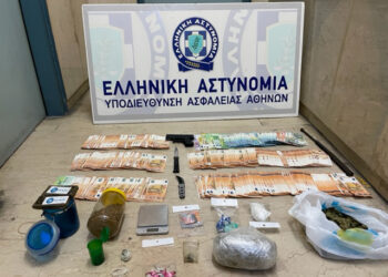 Έκλεβαν καθίσματα, τιμόνια, προφυλακτήρες, κοντέρ, καθρέπτες, λεβιέ ταχυτήτων,  φινιστρίνια!