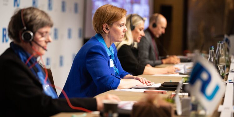 Κενανίδης και Δουμάνη στη συνέδριαση της IRU για τα προβλήματα του κλάδου των μεταφορών