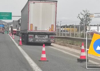 Πόσο υπερβολικά και ξεπερασμένα είναι τα απαγορευτικά στα φορτηγά;