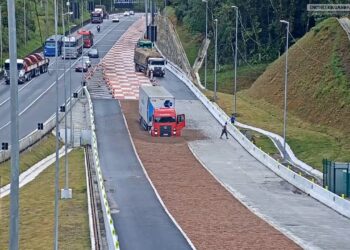 Πόσο σωτήρια είναι για τα φορτηγά η αμμοπαγίδα! (video)