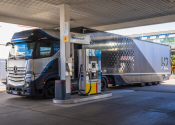 Mercedes-Benz GenH2: Mε φουλ υδρογόνο και αυτονομία 1.000χλμ!