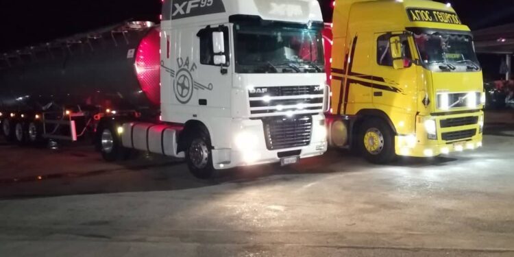 “Ακούραστα” τα φορτηγά της μεταφορικής Κωνσταντόπουλος από τη Θεσσαλονίκη