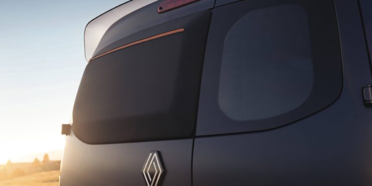 Πρεμιέρα για το υδρογονοκίνητο Renault Master Van H2-TECH