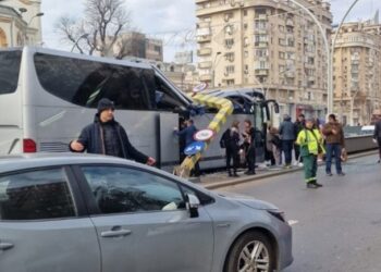 Δυστύχημα λεωφορείο: Βίντεο καταγράφει την μοιραία πορεία του στο Βουκουρέστι