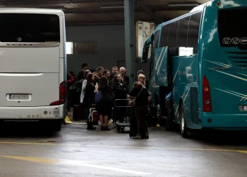 Θεσσαλονίκη: Κατέρρευσε οδηγός του ΚΤΕΛ – «Ήρωας» επιβάτης πετάχτηκε και πάτησε φρένο