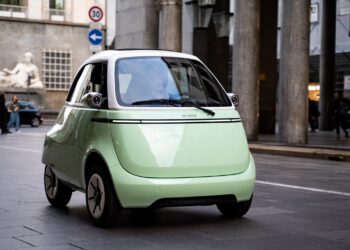 Το μοναδικό microcar Microlino στην Ελλάδα